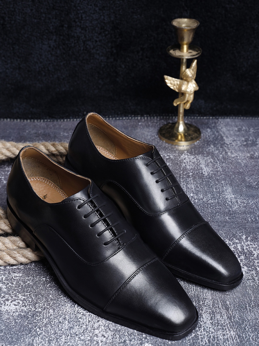 

LOUIS STITCH Men Black Solid Genuine Italian Leather Formal Oxfords Shoes