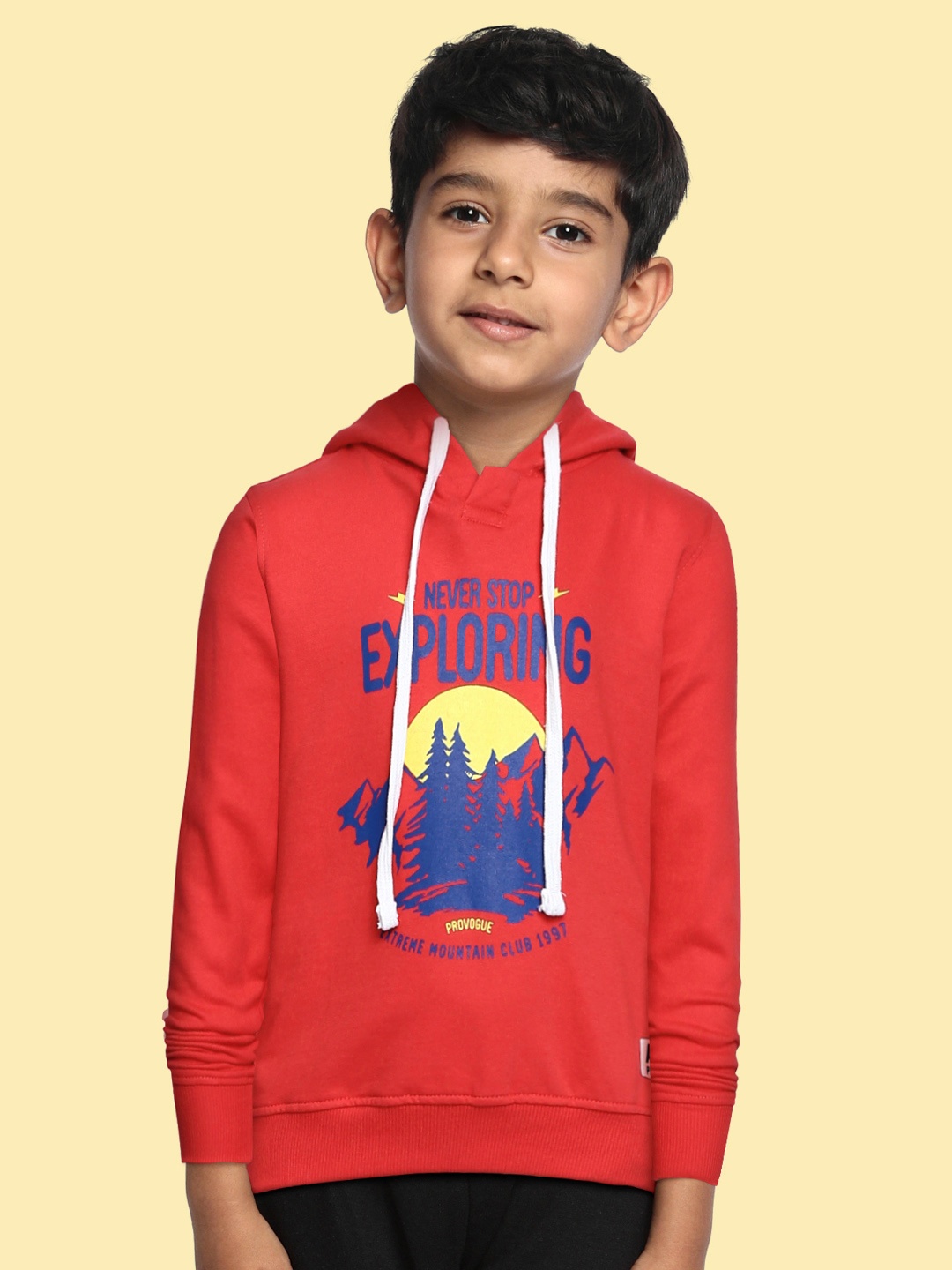 

Provogue Boys Red Printed Pure Cotton Hooded Sweatshirt