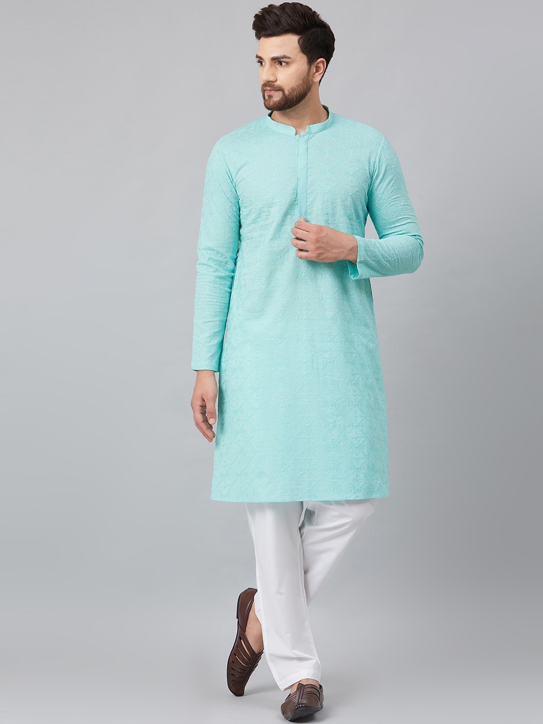 

See Designs Men Turquoise Blue Chikankari Kurta