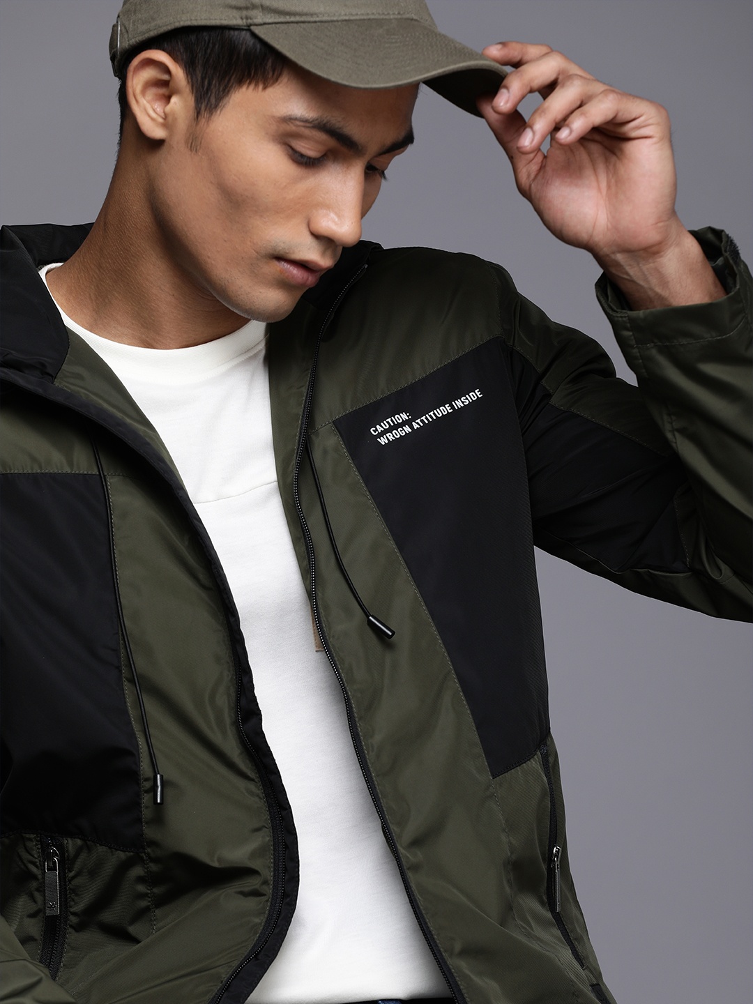 

WROGN Men Olive Green & Black Colourblocked Hooded Sporty Jacket