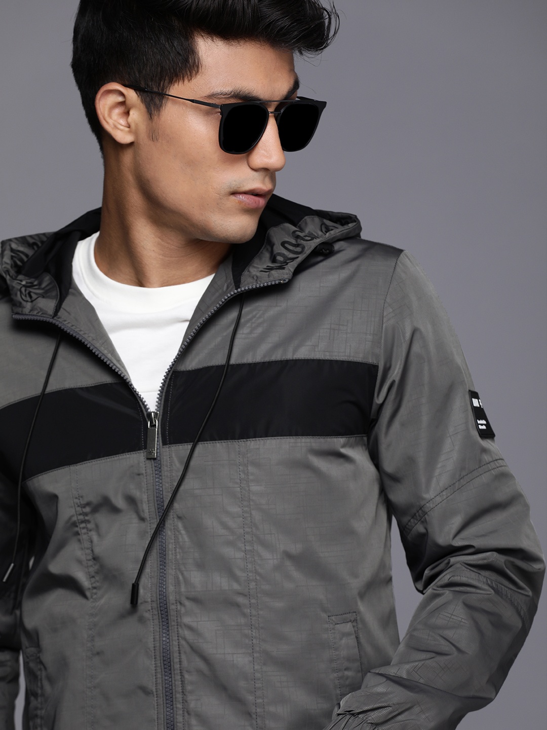 

WROGN Men Grey & Black Striped Hooded Sporty Jacket