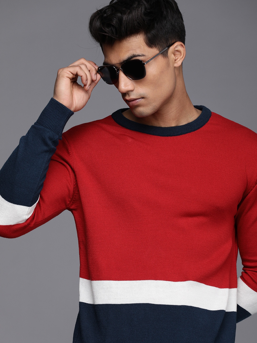 

WROGN Men Red & Navy Blue Colourblocked Pullover