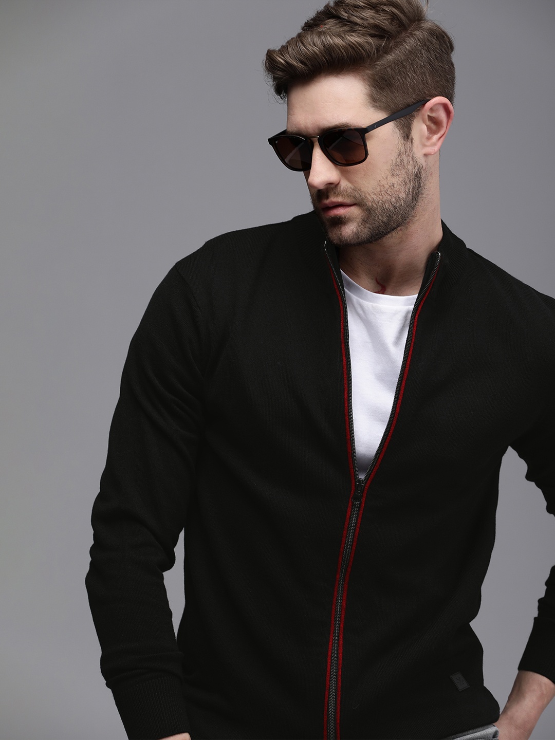 

WROGN Men Black Solid Stand Collar Cardigan Sweater