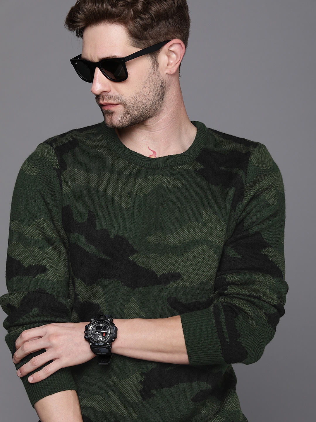 

WROGN Men Green Abstract Printed Pullover
