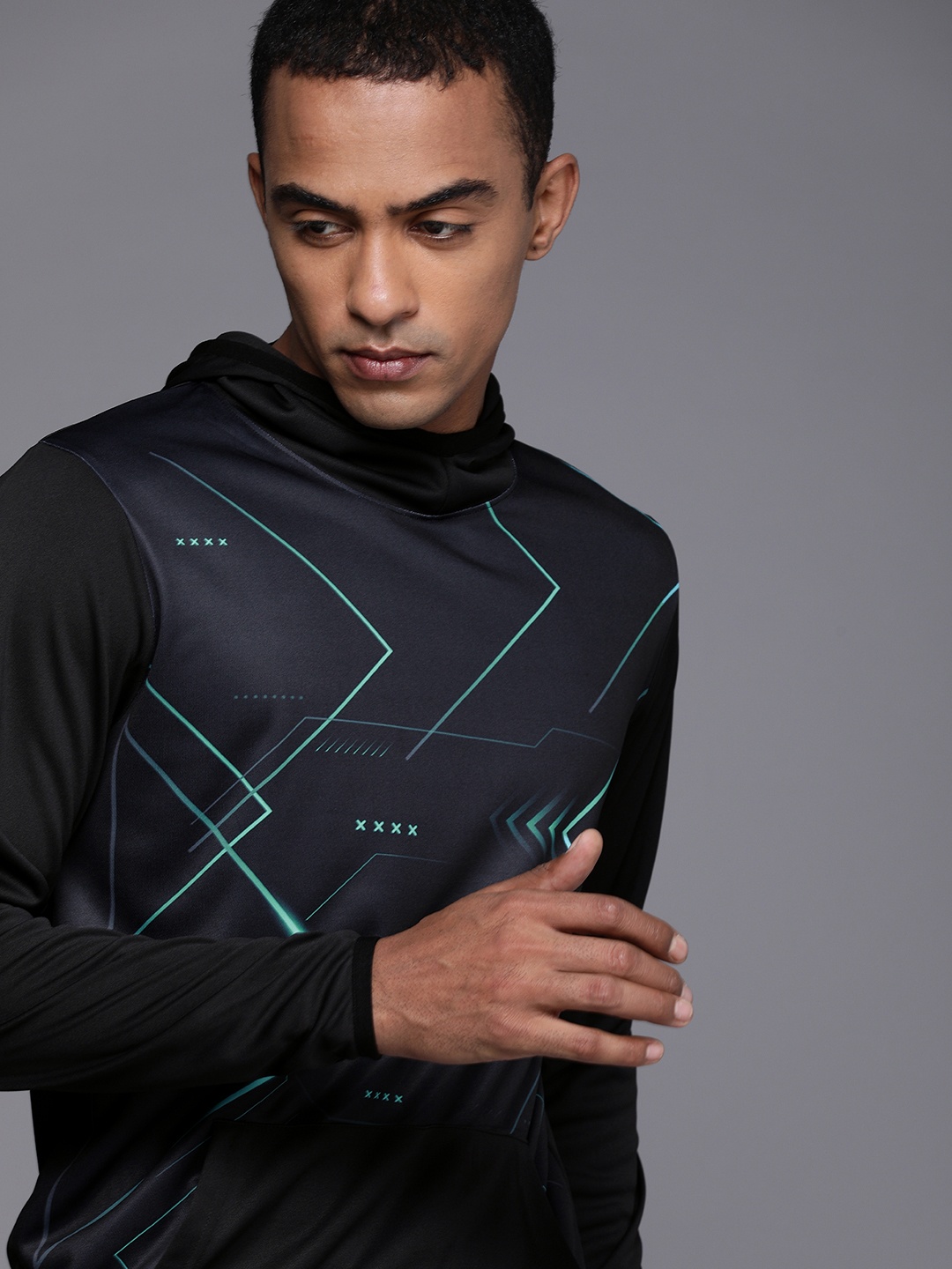 

WROGN ACTIVE Men Black Printed Hooded Sweatshirt