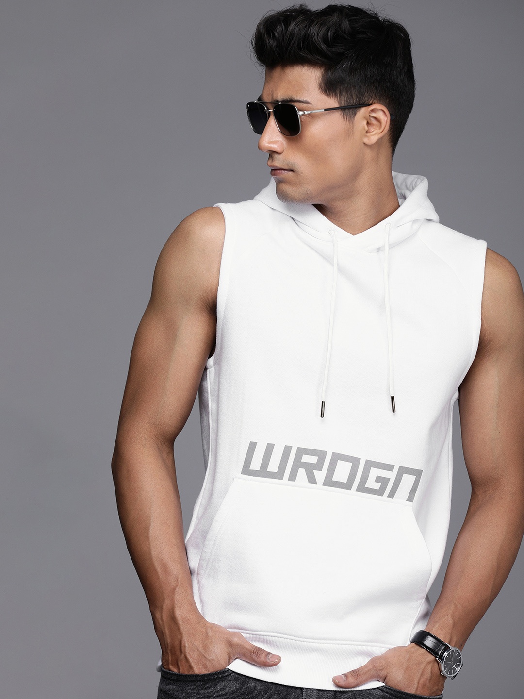 

WROGN Men White Typographical Printed Hooded Sweatshirt