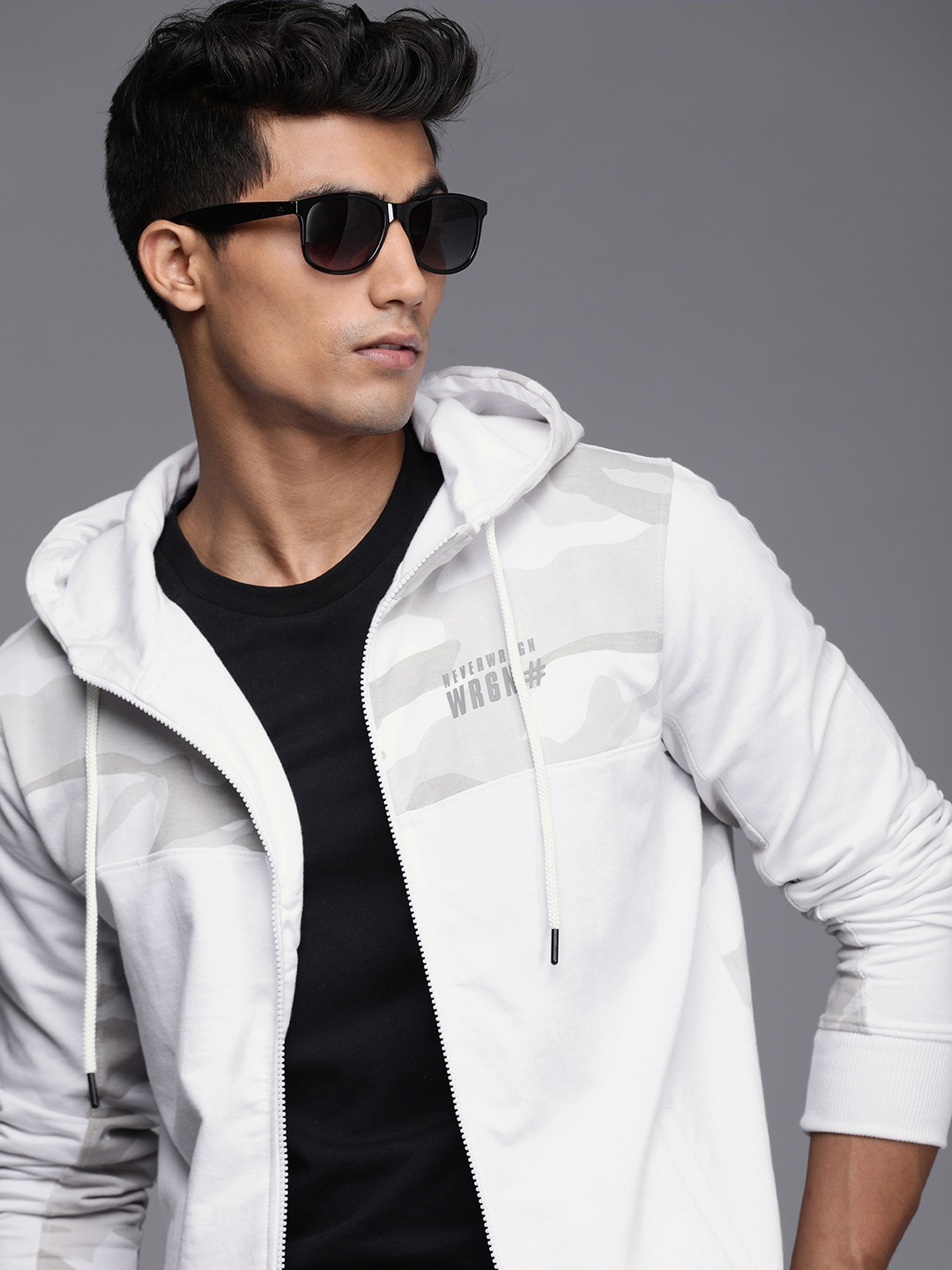 

WROGN Men White Printed Hooded Sweatshirt