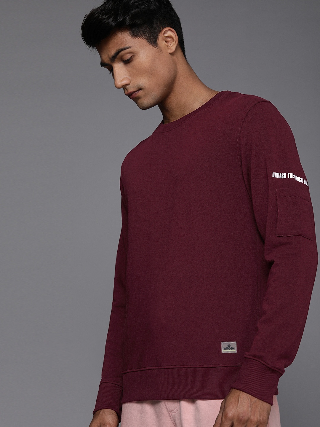 

WROGN Men Burgundy Pocket Detail Sleeves Sweatshirt