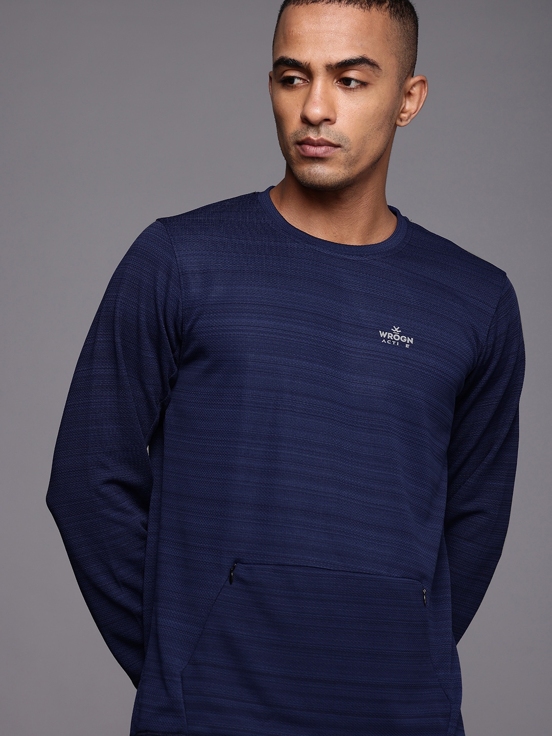 

WROGN ACTIVE Men Navy Blue Solid Round Neck Sweatshirt