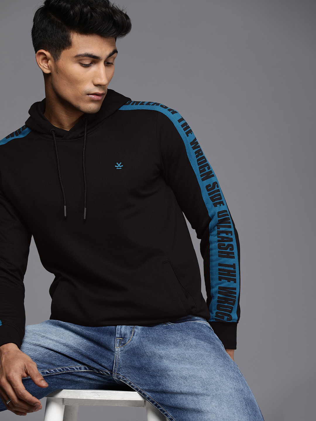 

WROGN Men Black & Blue Printed Hooded Sweatshirt