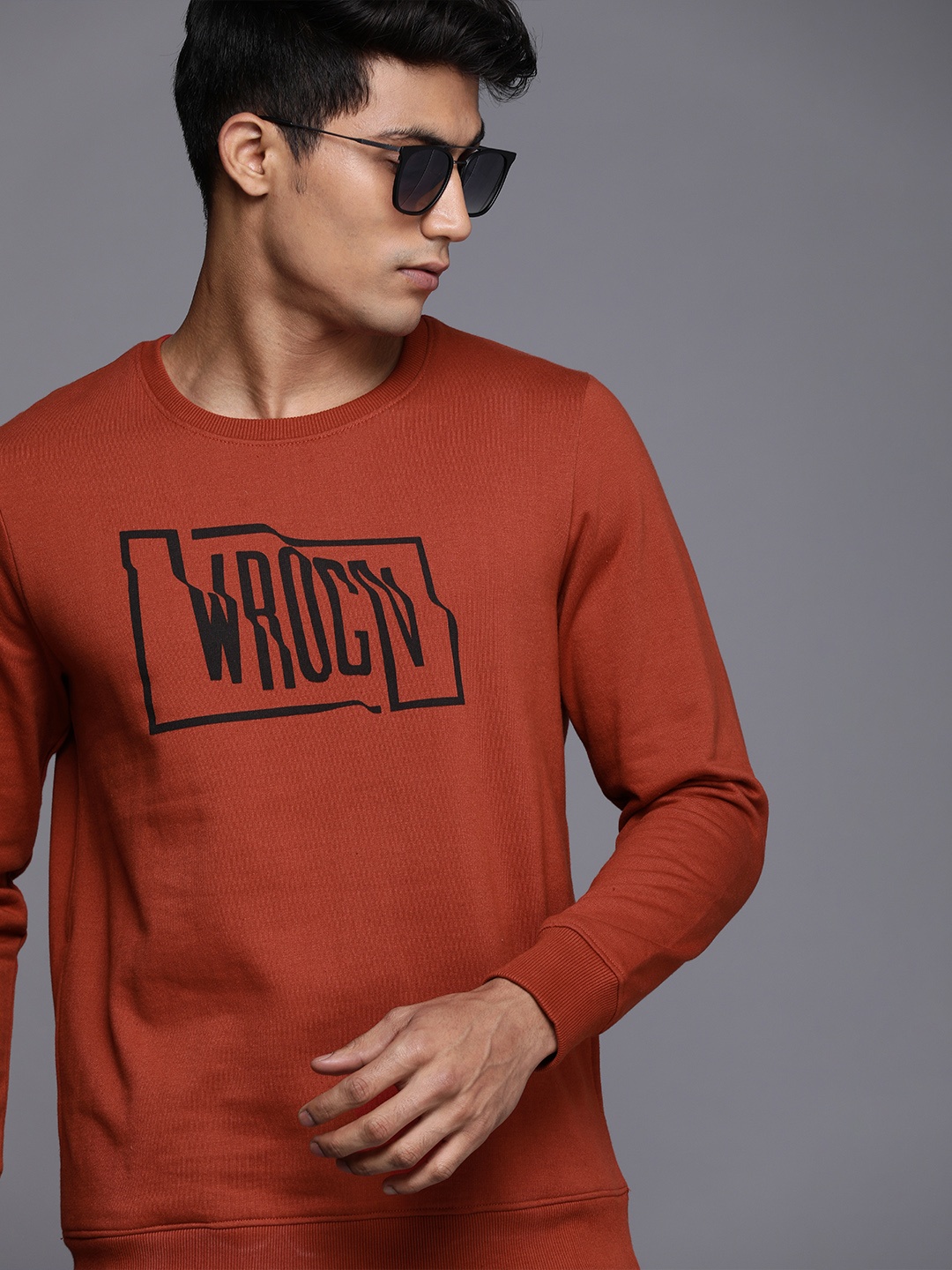 

WROGN Men Red Brand Logo Printed Round Neck Sweatshirt