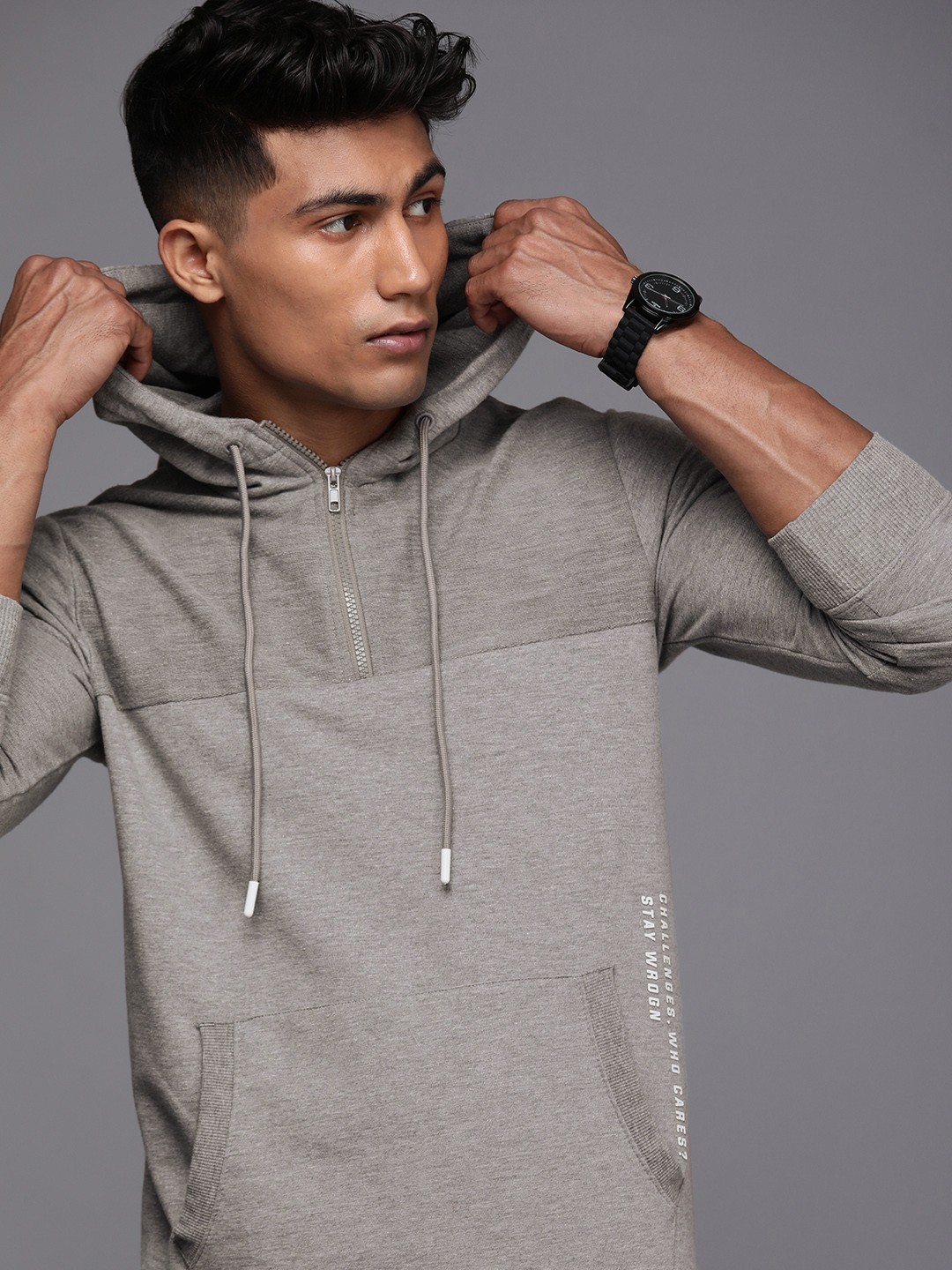 

WROGN Men Grey Printed Hooded Sweatshirt
