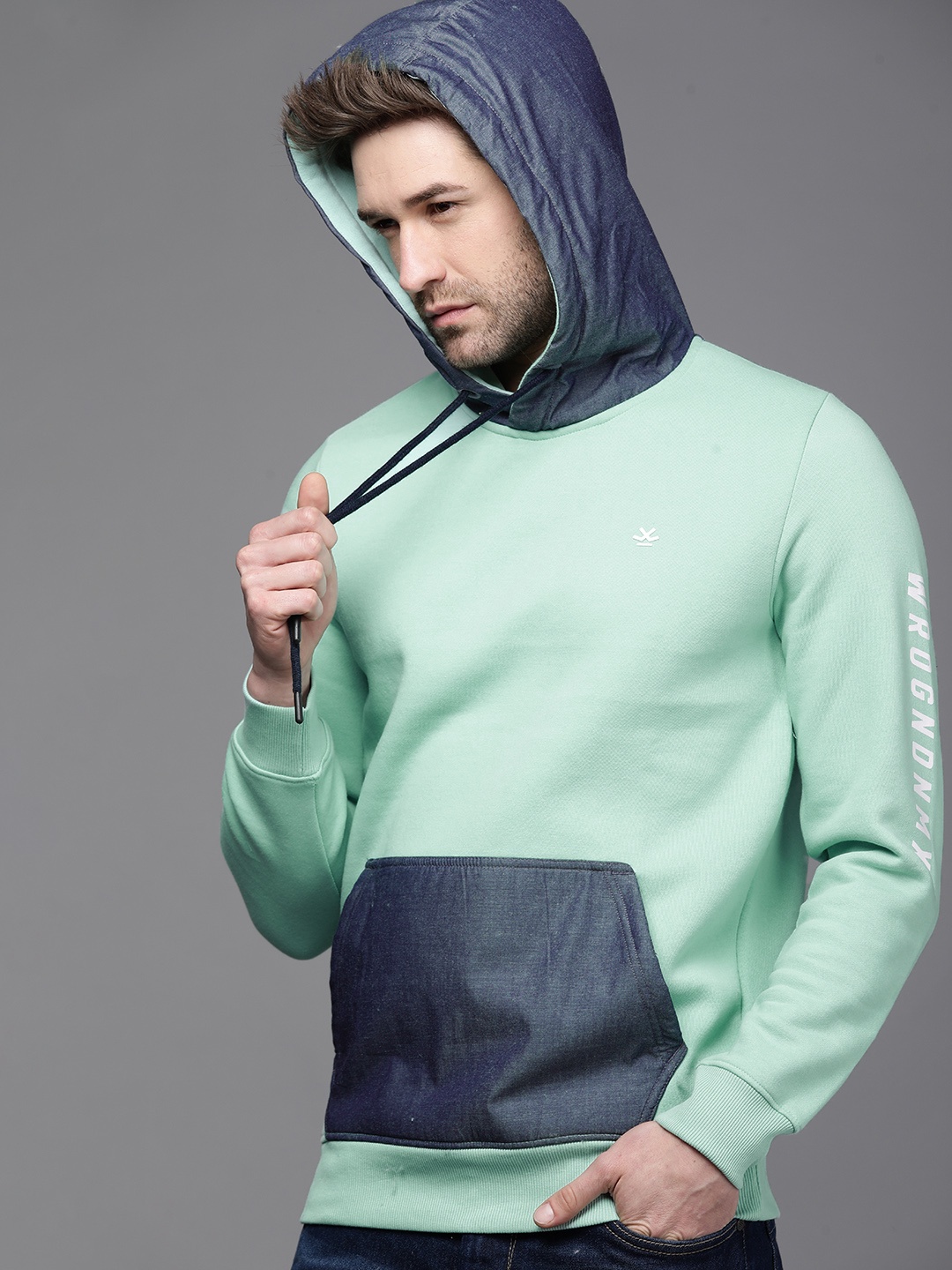 

WROGN Men Green & Blue Colourblocked Hooded Sweatshirt