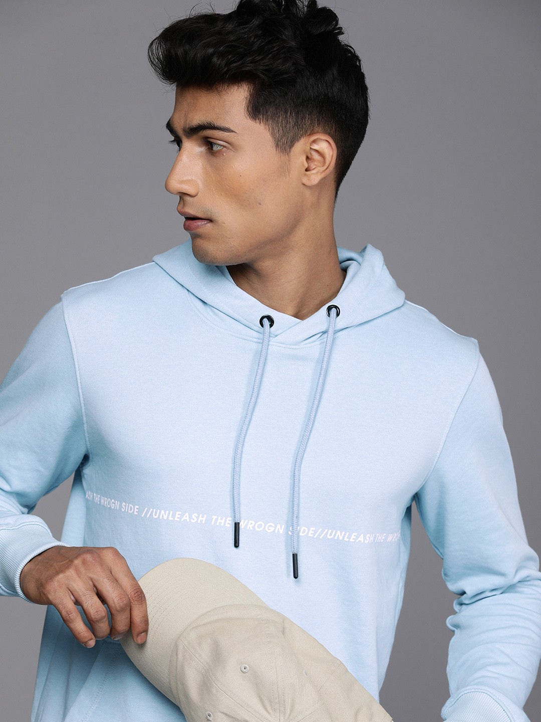 

WROGN Men Blue & White Printed Hooded Sweatshirt