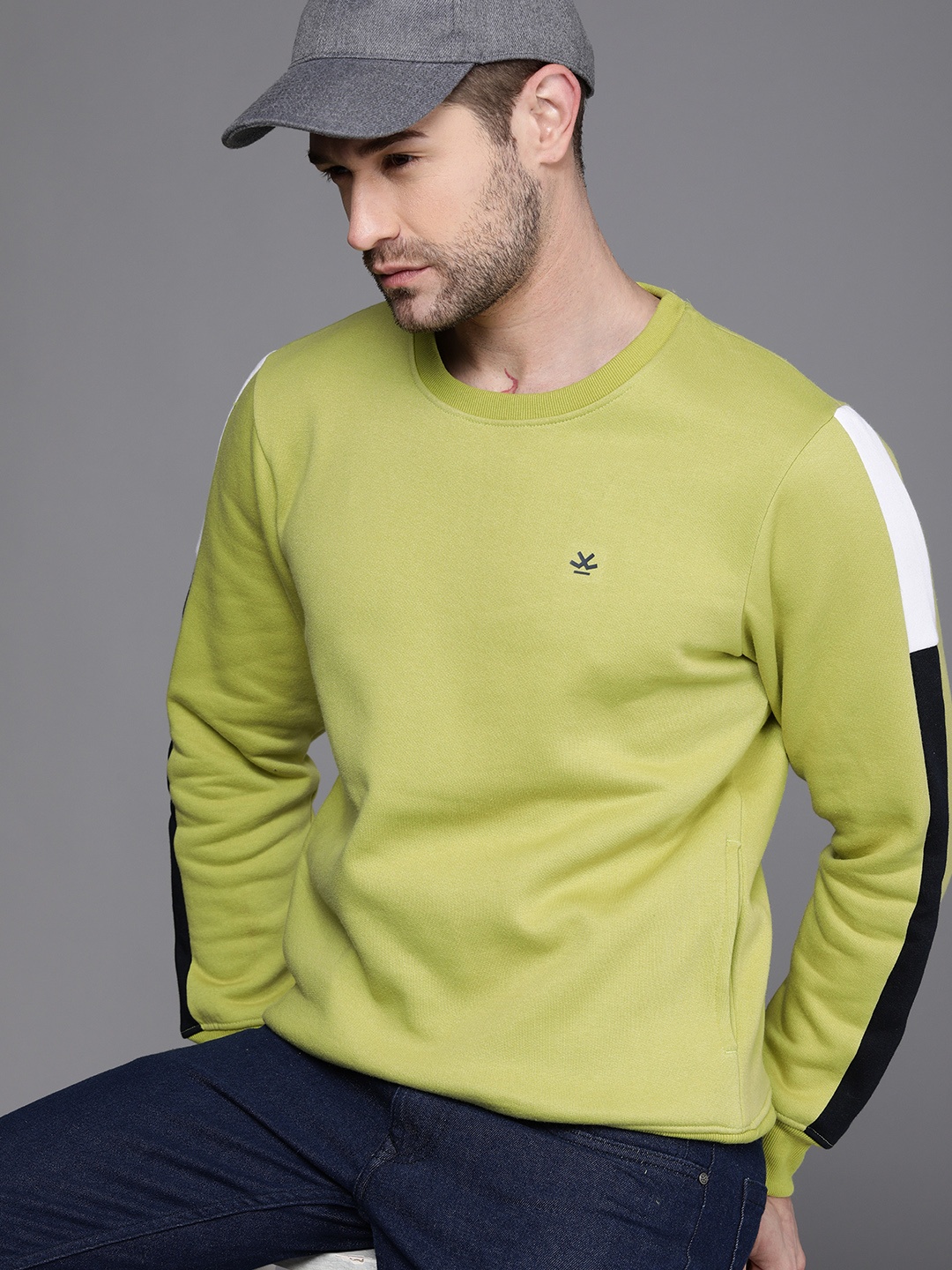 

WROGN Men Green & Black Colourblocked Sweatshirt