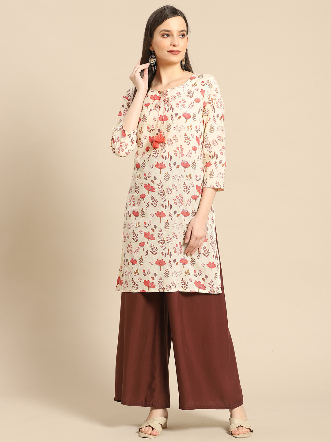 

Prakrti Women Cream-Coloured & Coral Pink Ethnic Motifs Printed Pure Cotton Kurti