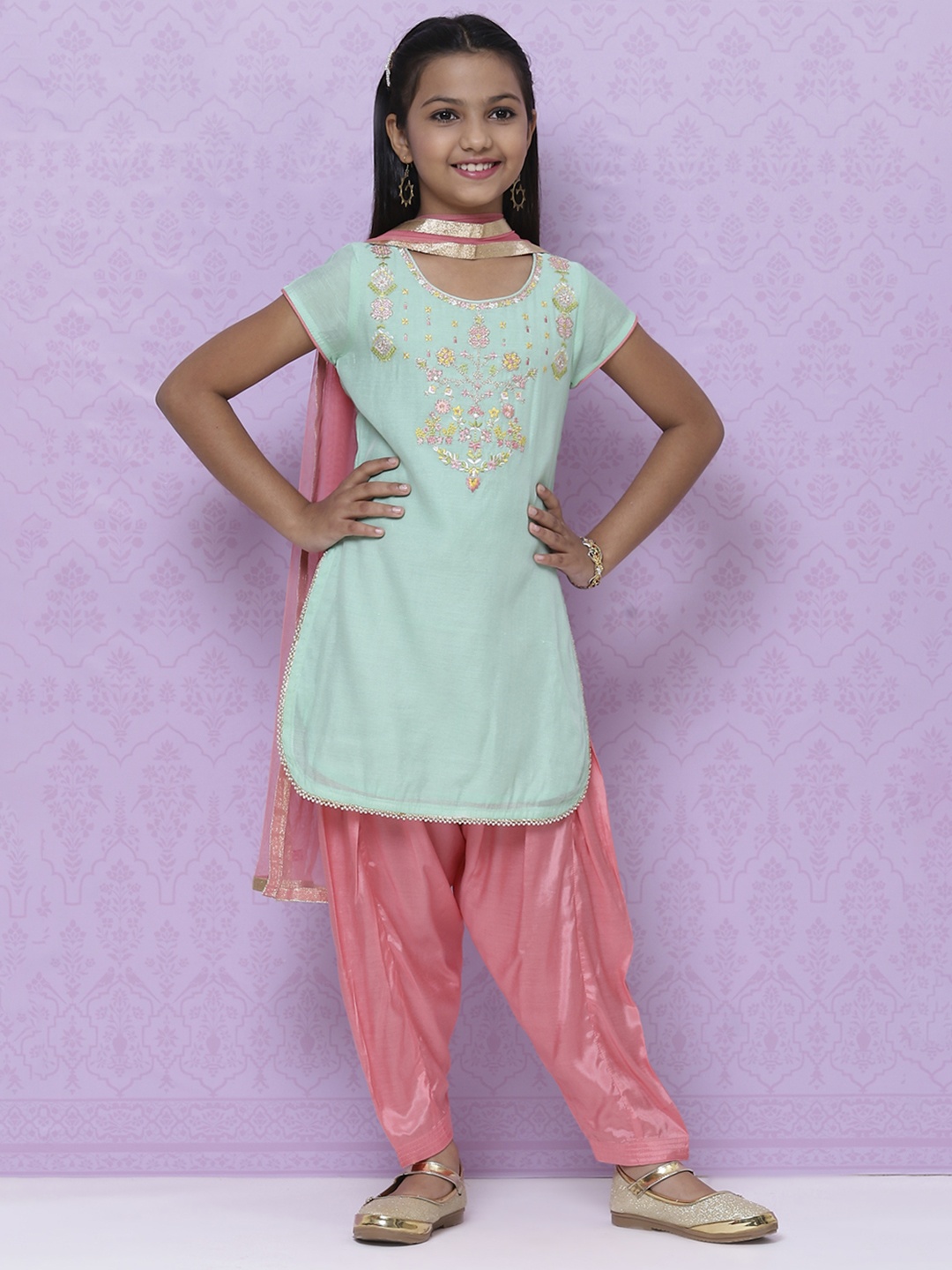 

Biba Girls Sea Green & Pink Ethnic Motifs Embroidered Kurti with Salwar & Dupatta