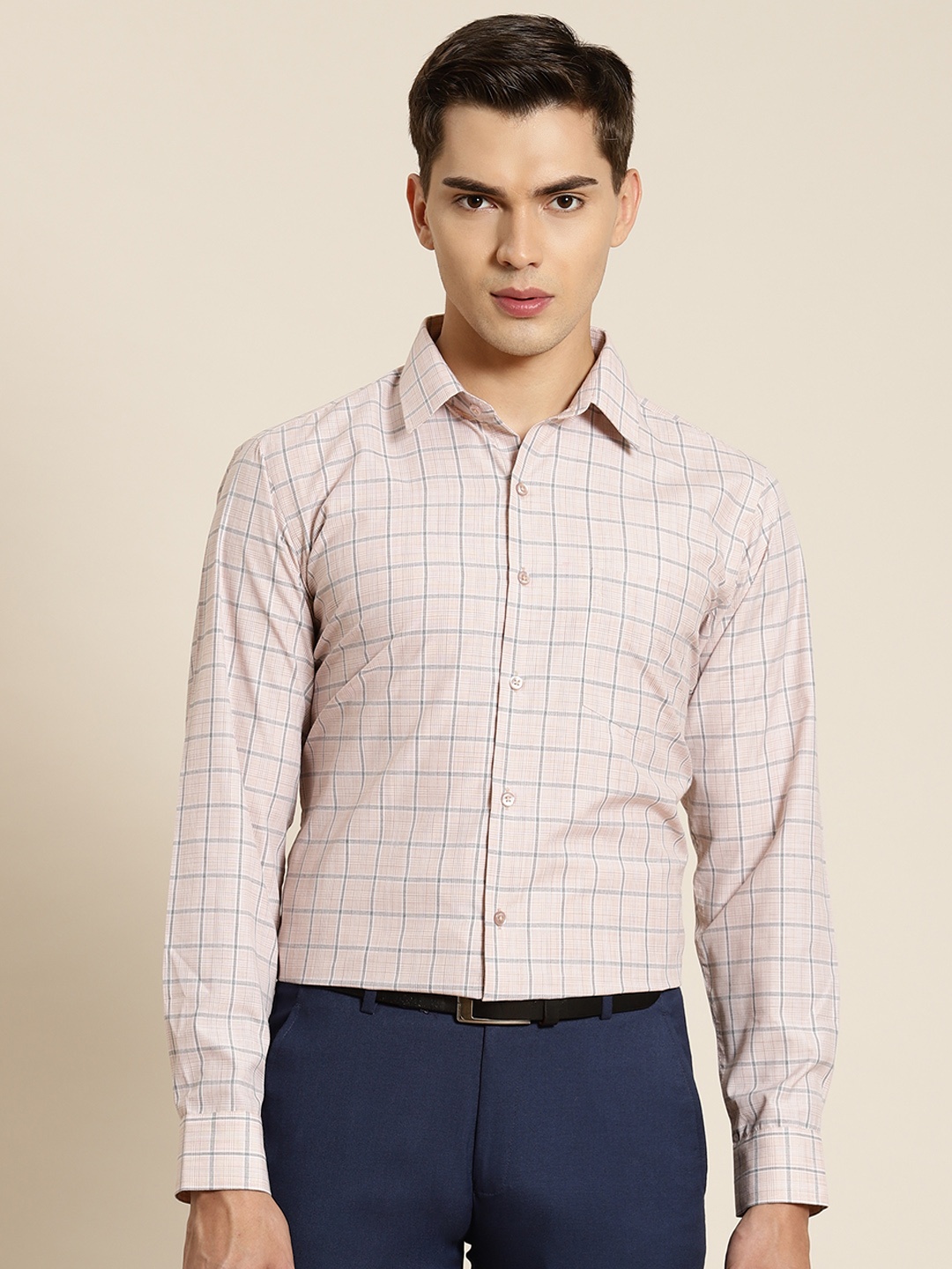 

Hancock Men Beige & Charcoal Grey Slim Fit Tartan Checked Formal Shirt