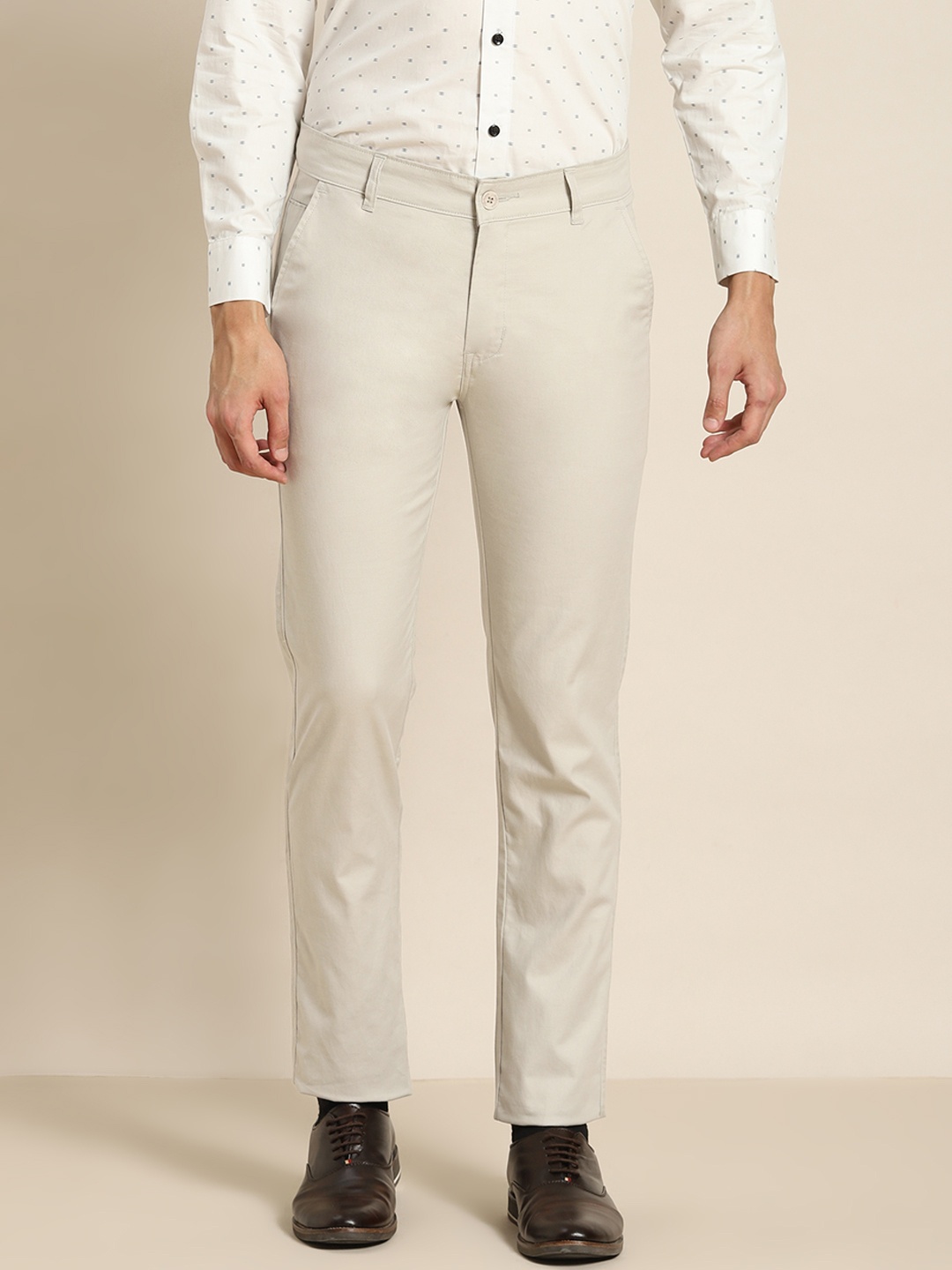 

Hancock Men Beige Slim Fit Formal Trousers