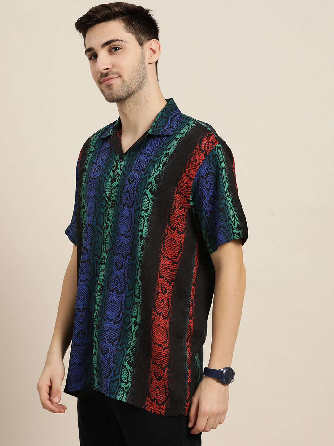 

Hancock Men Multicoloured Relaxed Animal Opaque Printed Resort Shirt, Multi