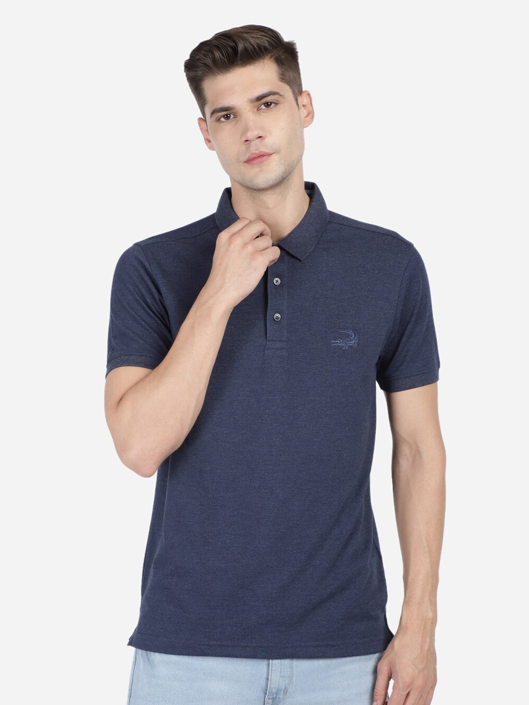 

Crocodile Men Navy Blue & skipper blue Polo Collar Applique Slim Fit T-shirt