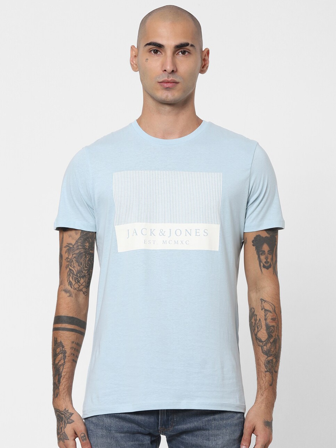 

Jack & Jones Men Blue & Off White Typography Printed Slim Fit T-shirt