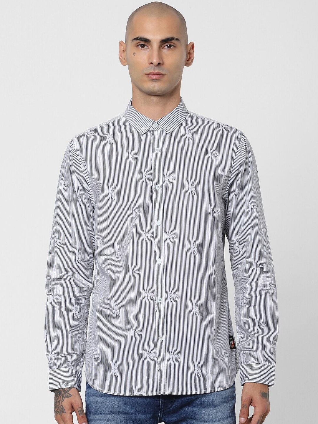 

Jack & Jones Men White Slim Fit Opaque Striped Casual Shirt