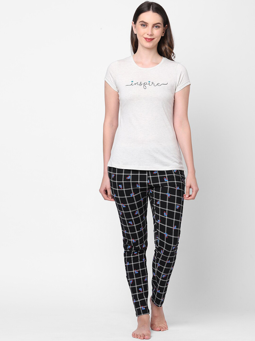 

Sweet Dreams Women White T-shirt and Printed Pyjamas Night Suit