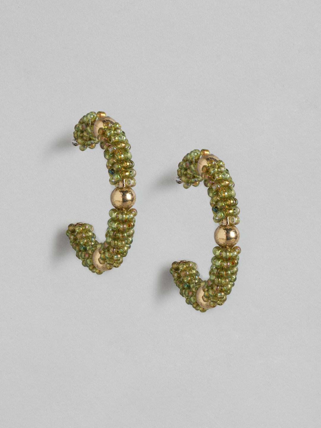 

RICHEERA Green & Gold-Toned Crescent Shaped Half Hoop Earrings