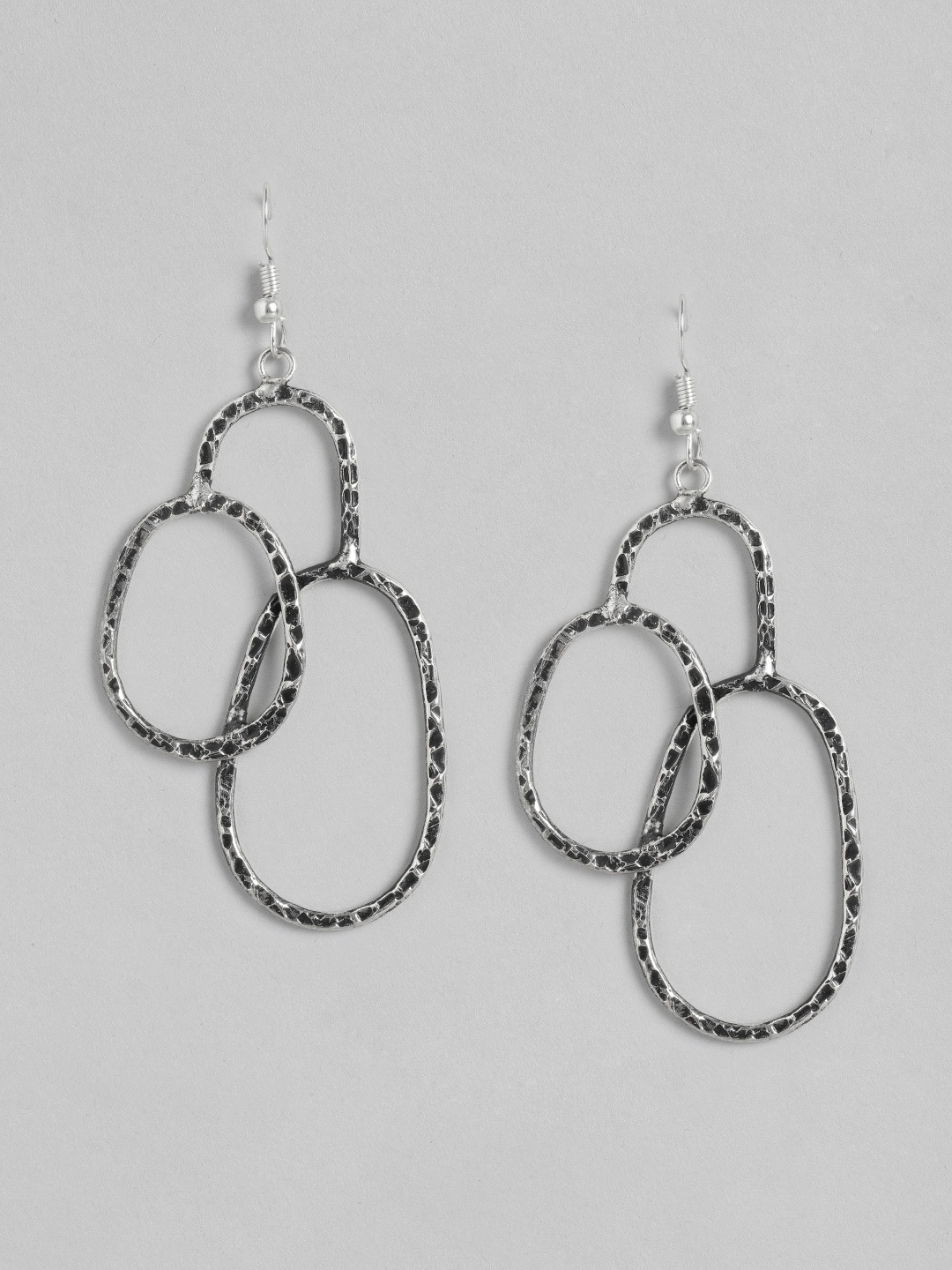 

RICHEERA Silver-Toned & Black Geometric Drop Earrings