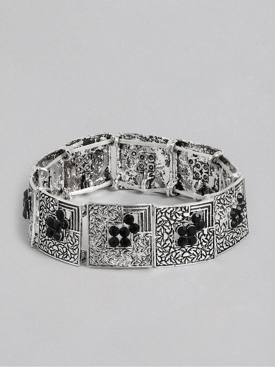 

Kord Store Women Silver-Toned & Black Oxidised Charm Bracelet