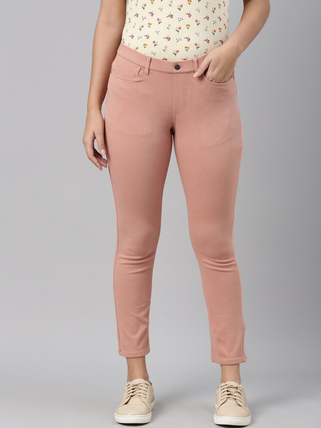 

Go Colors Women Pink Solid Slim-Fit Cropped Jeggings
