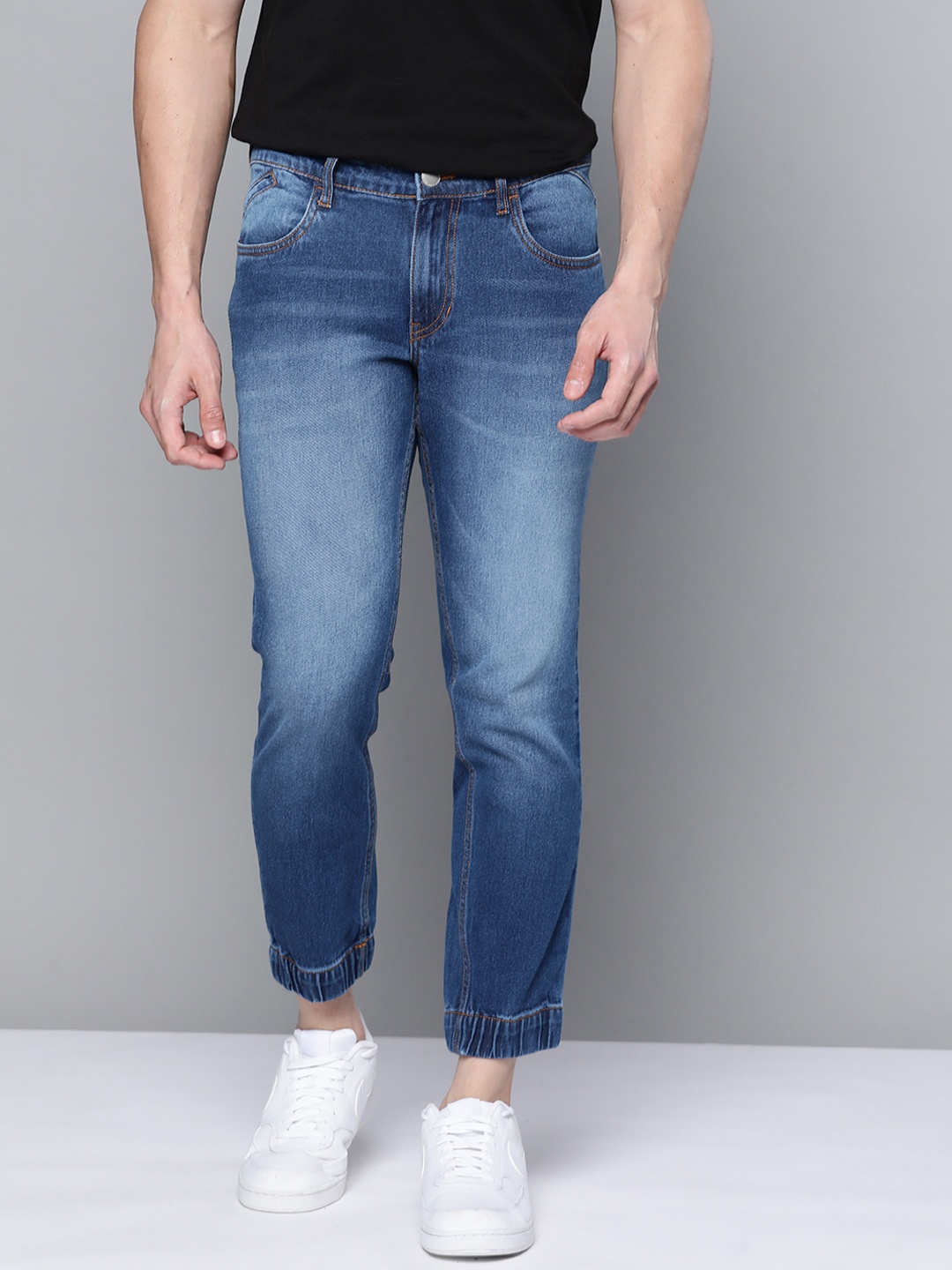 

Mast & Harbour Men Blue Slim Jogger Fit Light Fade Stretchable Jeans