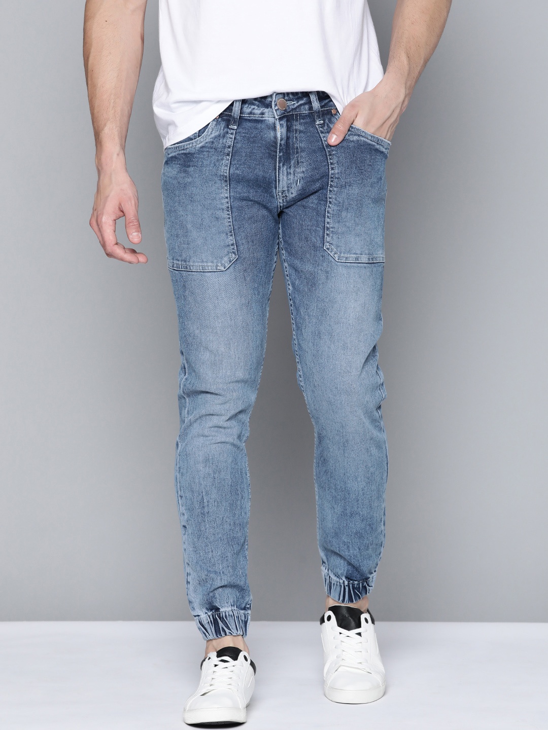 

Mast & Harbour Men Blue Slim Tapered Fit Light Fade Stretchable Jeans