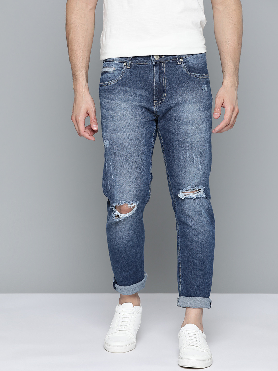 

Mast & Harbour Men Navy Blue Slim Tapered Fit Slash Knee Light Fade Jeans