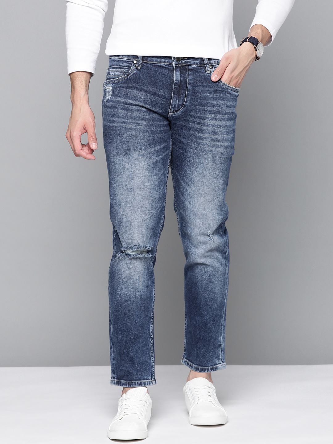 

Mast & Harbour Men Blue Slim Fit Slash Knee Light Fade Stretchable Jeans