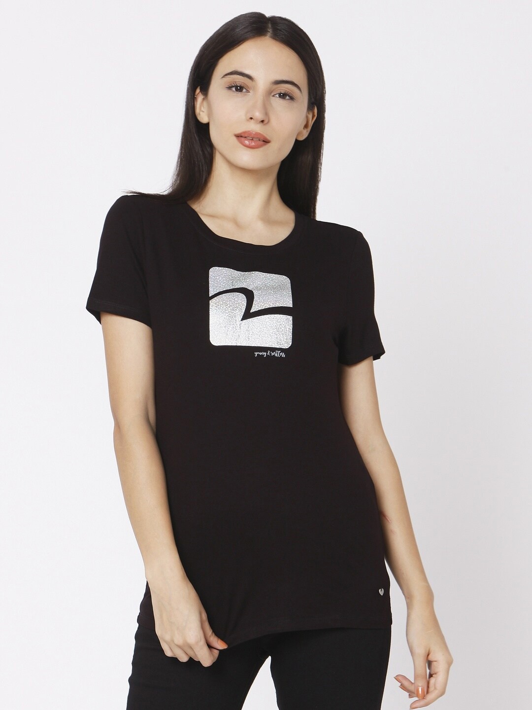 

SPYKAR Women Black Printed Slim Fit T-shirt