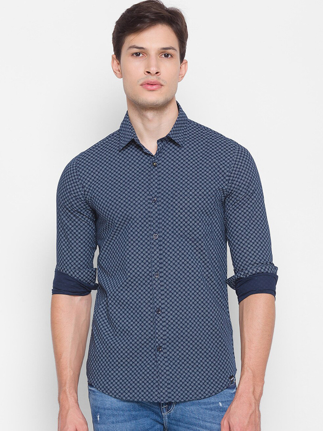 

SPYKAR Men Blue Slim Fit Opaque Geometric Printed Cotton Casual Shirt