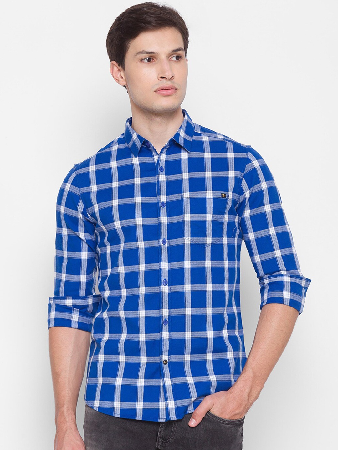 

SPYKAR Men Blue & White Slim Fit Opaque Checked Cotton Casual Shirt