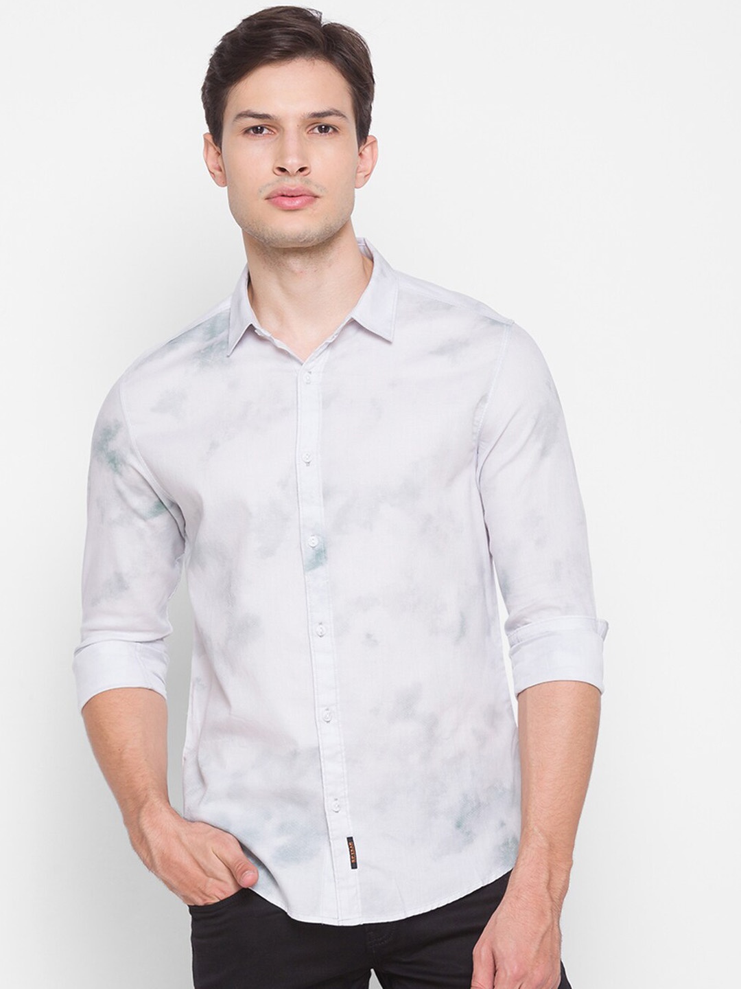 

SPYKAR Men Grey Slim Fit Opaque Printed Casual Shirt
