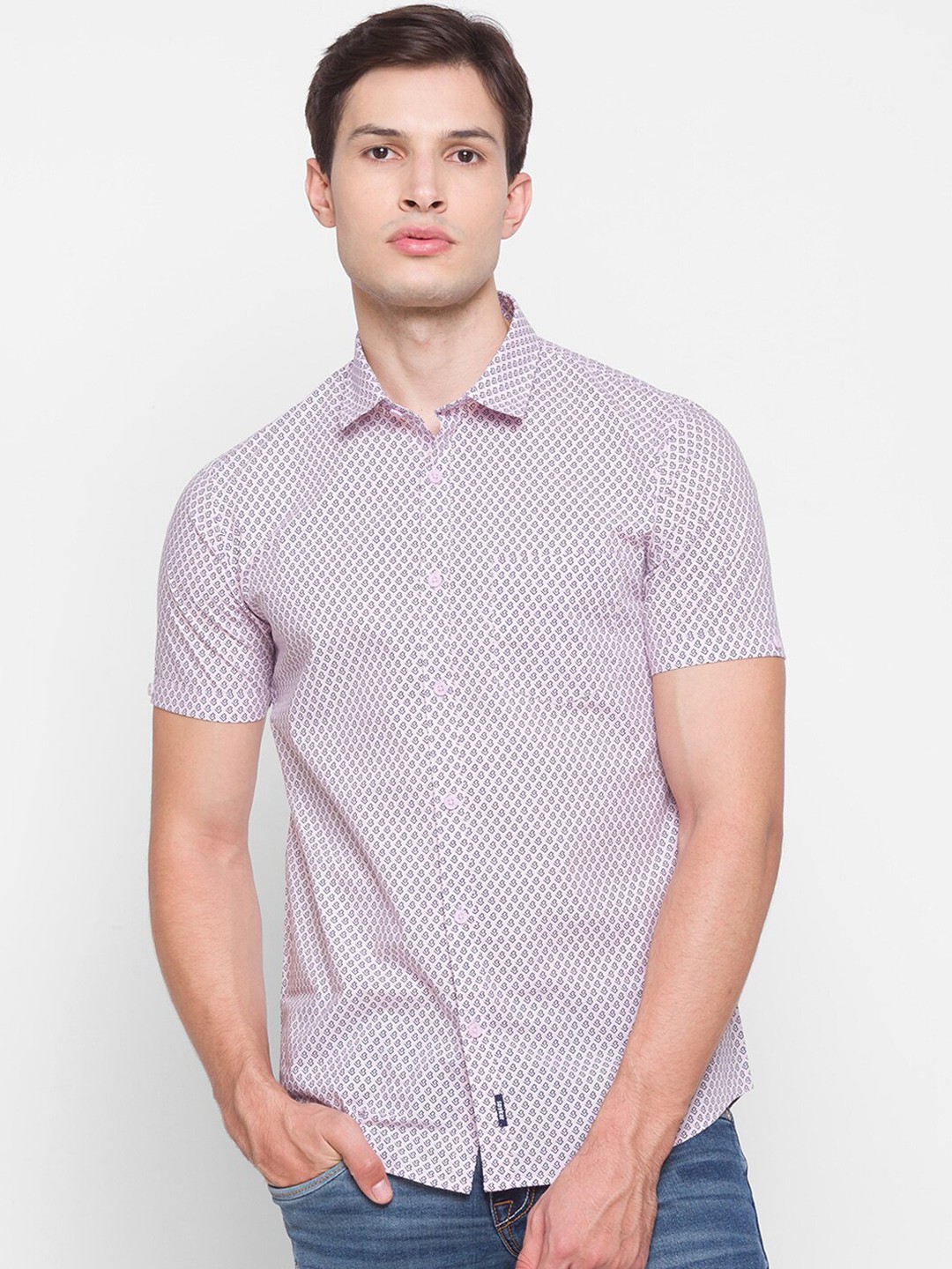 

SPYKAR Men Pink Slim Fit Opaque Casual Shirt