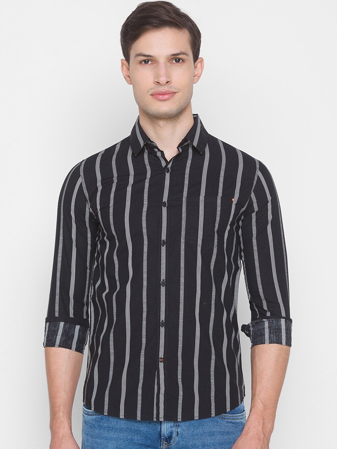 

SPYKAR Men Black Slim Fit Opaque Striped Casual Shirt