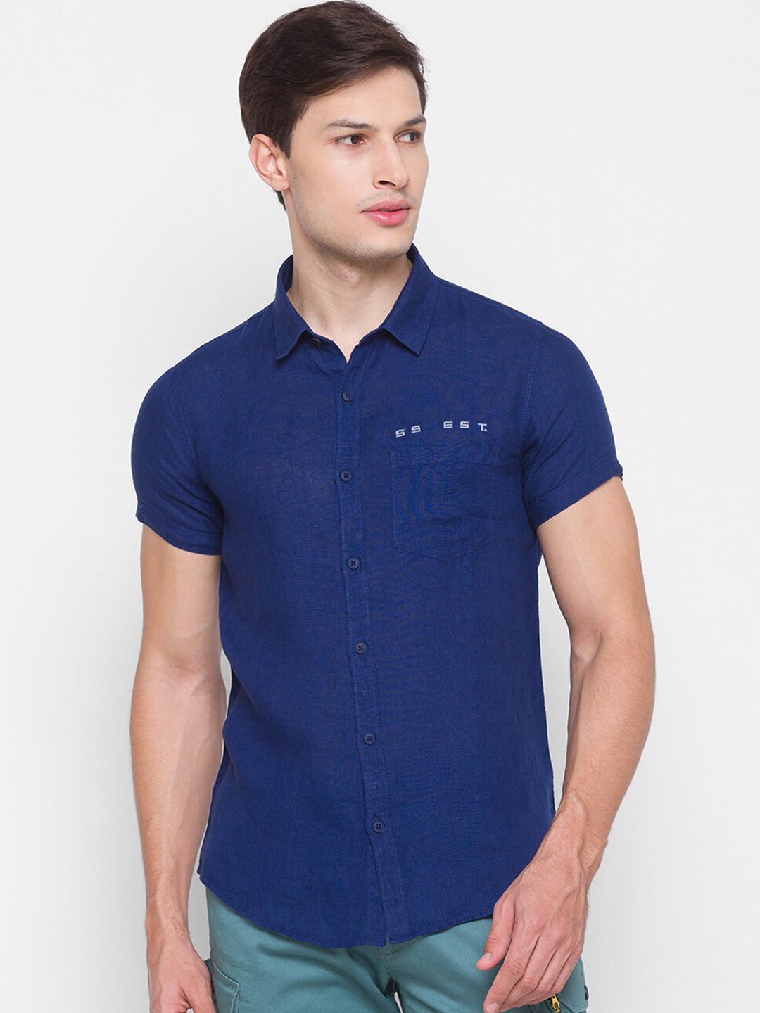 

SPYKAR Men Blue Slim Fit Opaque Pure Cotton Casual Shirt