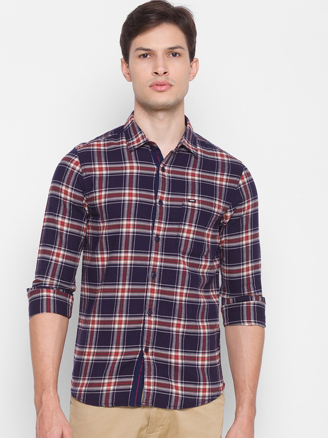 

SPYKAR Men Blue Slim Fit Opaque Checked Pure Cotton Casual Shirt