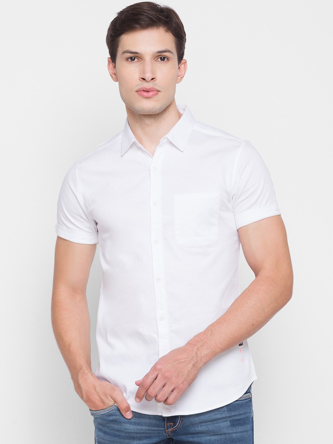 

SPYKAR Men White Slim Fit Opaque Pure Cotton Casual Shirt