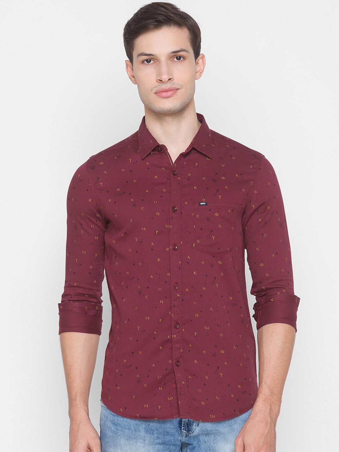 

SPYKAR Men Red Slim Fit Opaque Printed Pure Cotton Casual Shirt