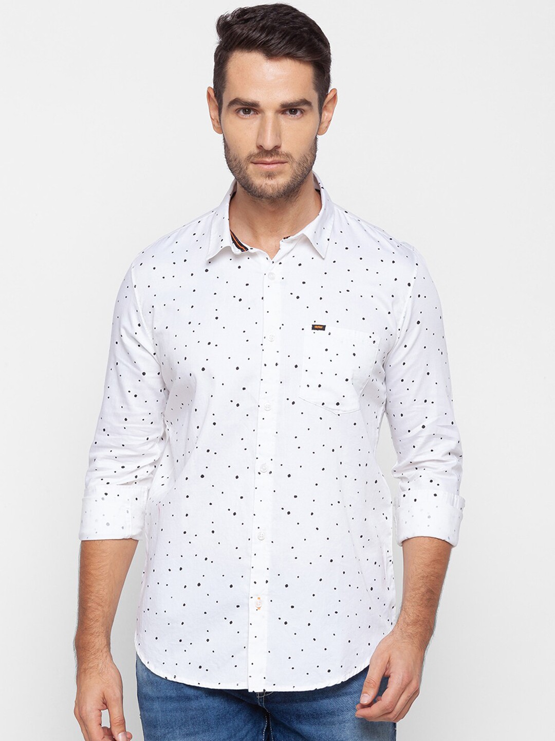 

SPYKAR Men White Slim Fit Opaque Printed Pure Cotton Casual Shirt
