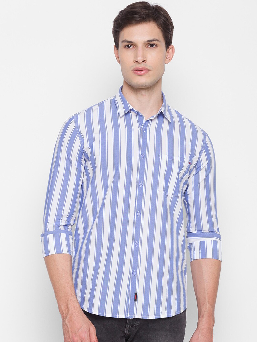 

SPYKAR Men Lavender Slim Fit Opaque Striped Casual Shirt