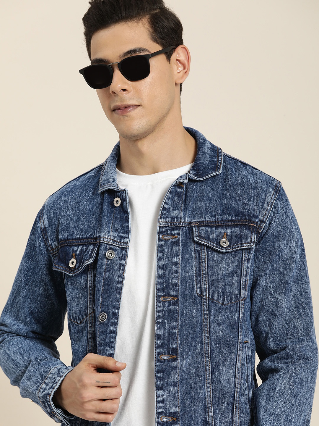 

INVICTUS Men Blue Washed Pure Cotton Denim Jacket