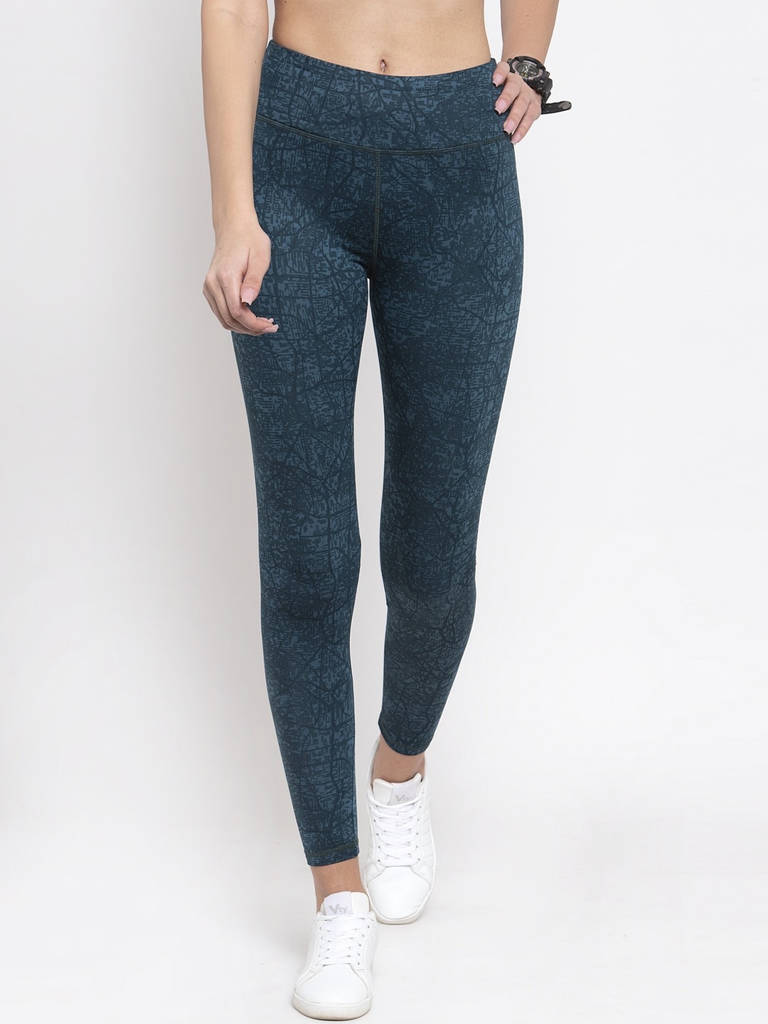 

Boston Club Women Green Printed Skinny-Fit Yoga & Gym Tights
